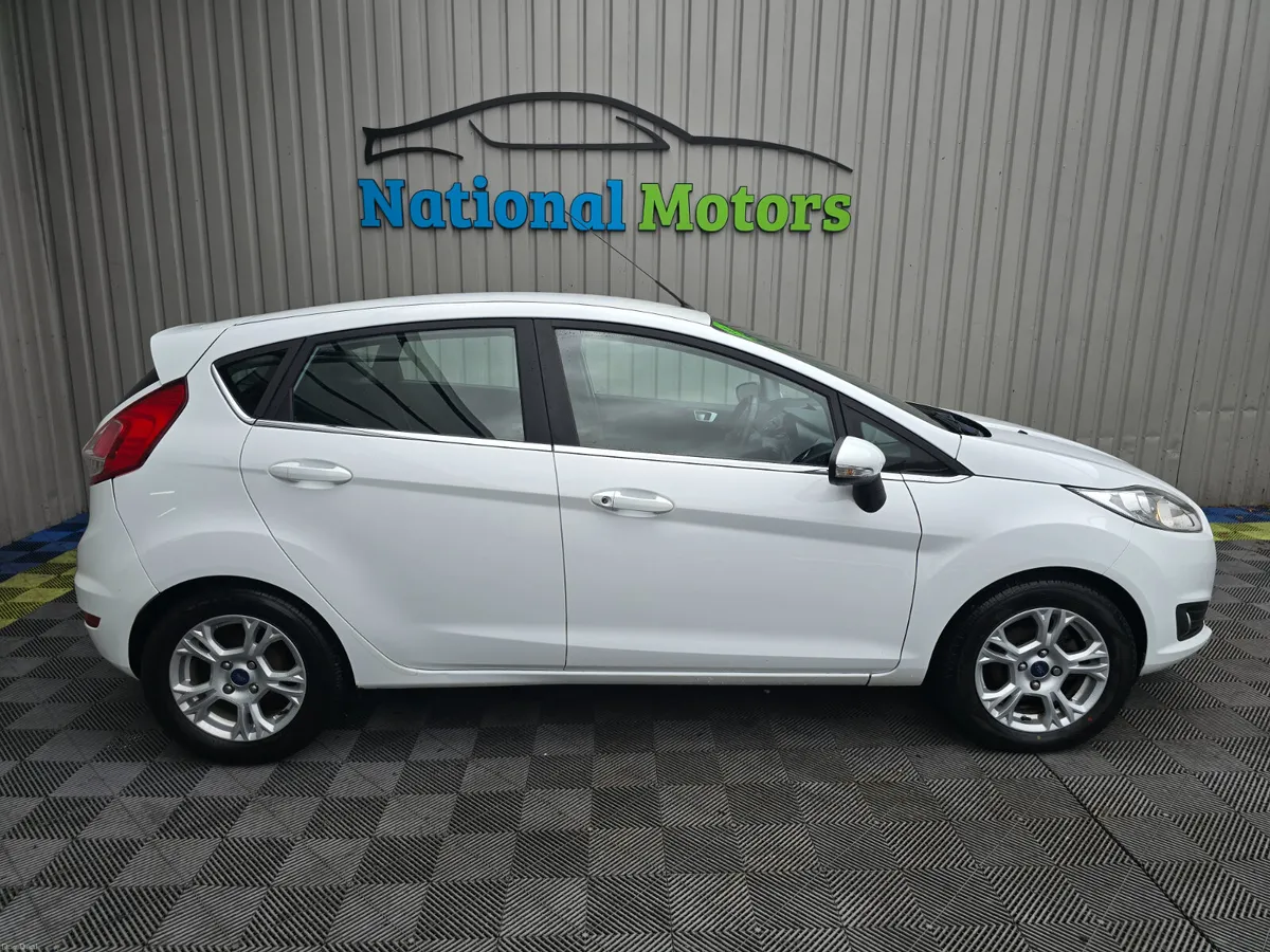 2015 Ford Fiesta 1.0 Petrol - Image 2