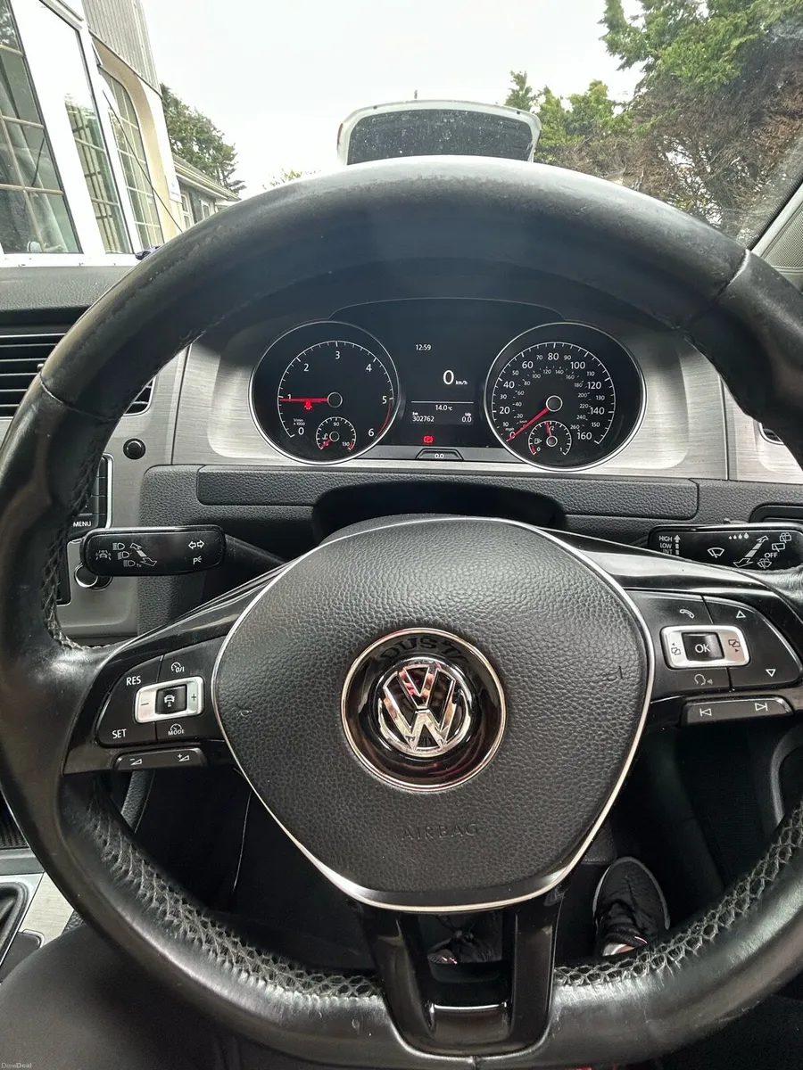 Volkswagen Golf - Image 3