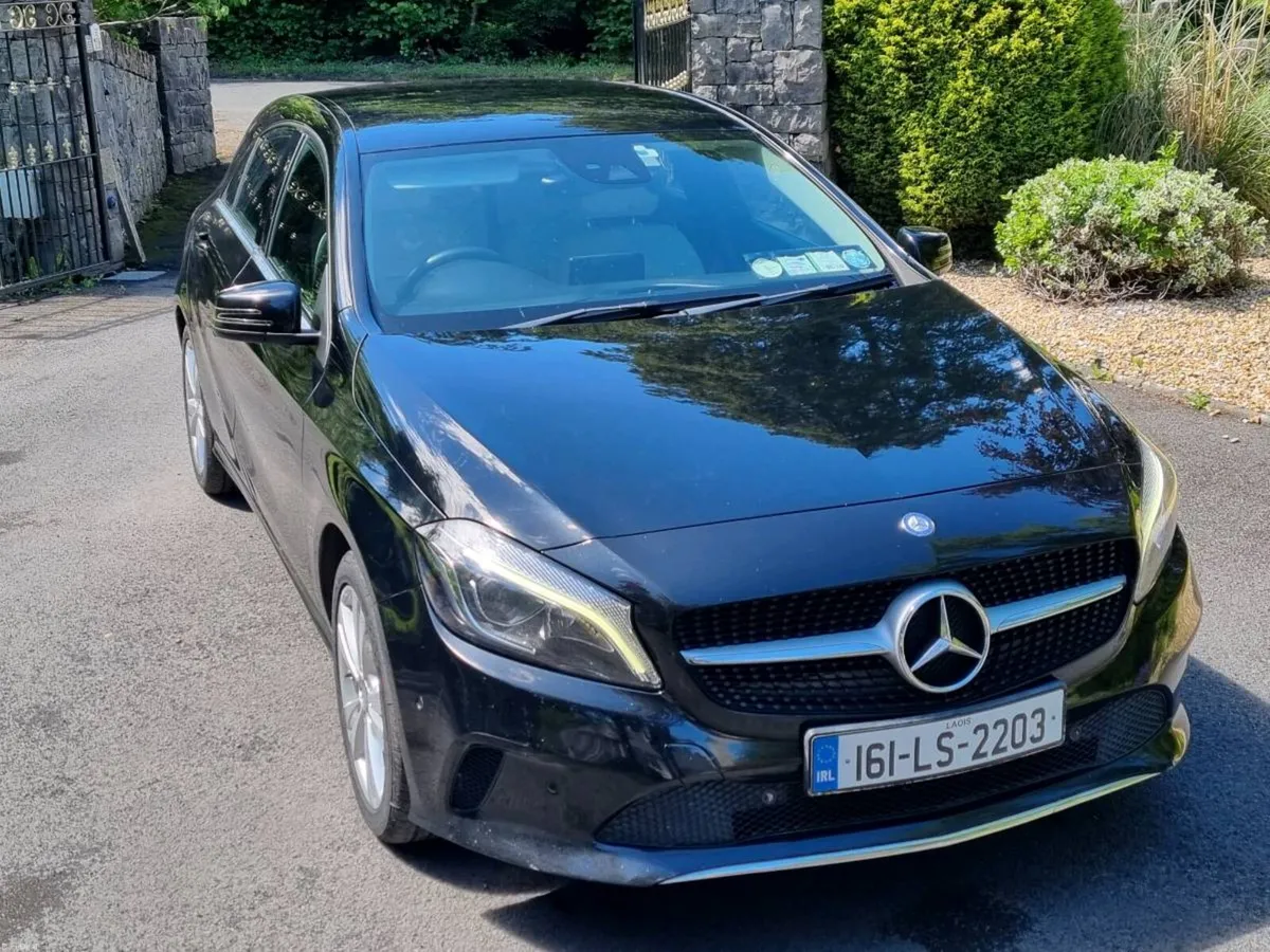 Mercedes A  180 D Sport  Premium Automatic - Image 2