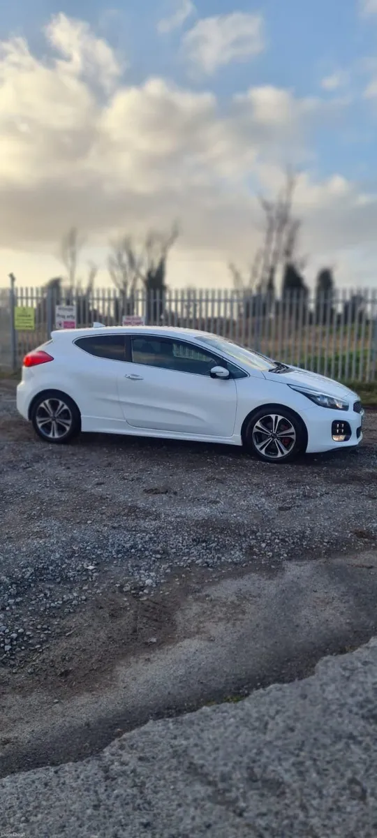 Kia Ceed 2018 - Image 3