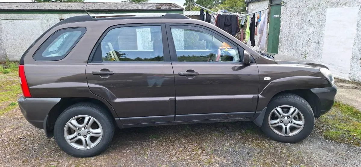 2007 Kia Sportage - Image 1