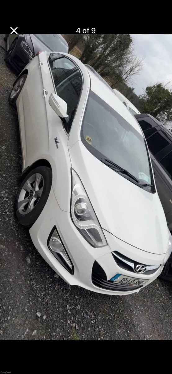 Hyundai i40 2012 - Image 2