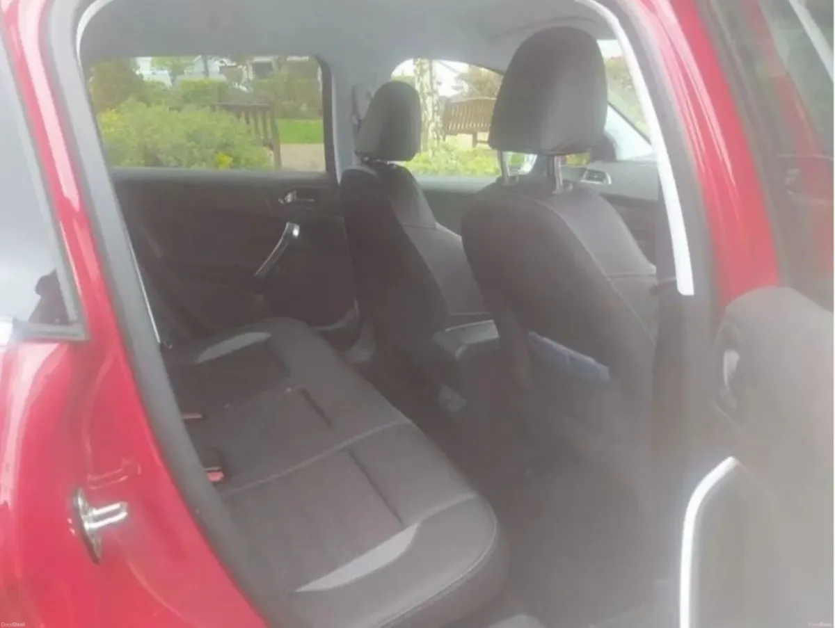 Peugeot 2017/ model Allure Tech 2008 - Image 5