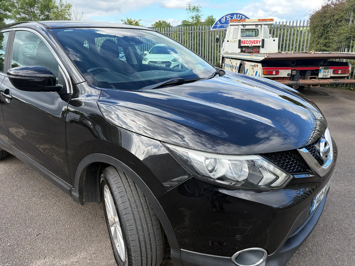 Nissan Qashqai 2014, 1.2 PET XE - Image 3