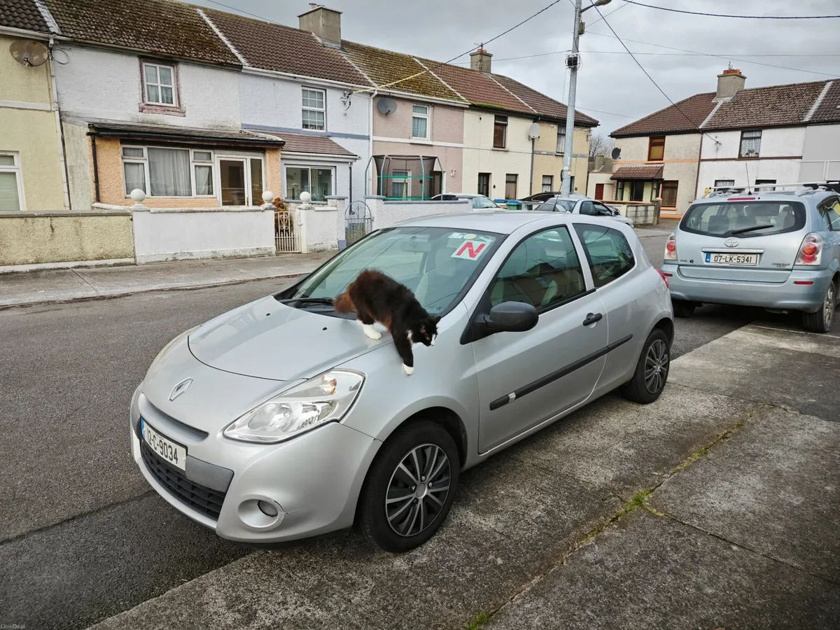 Renault Clio 2012 - Image 1