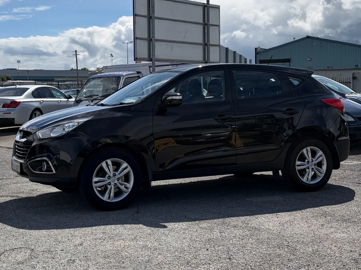 2013 Hyundai ix35 1.7D Executive Nct 10/26 - Image 3