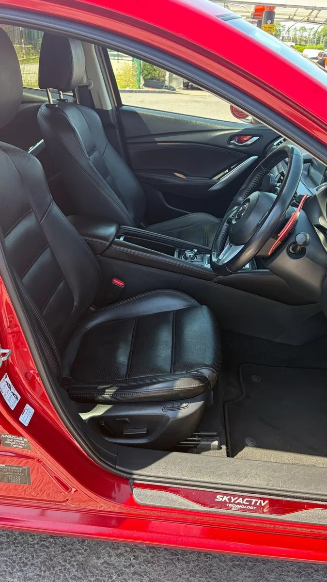 Mazda 6 Platinum 2.2 Diesel Saloon Automatic - Image 6