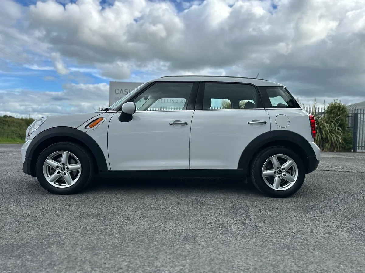 Mini Countryman 5DR Automatic - Image 4