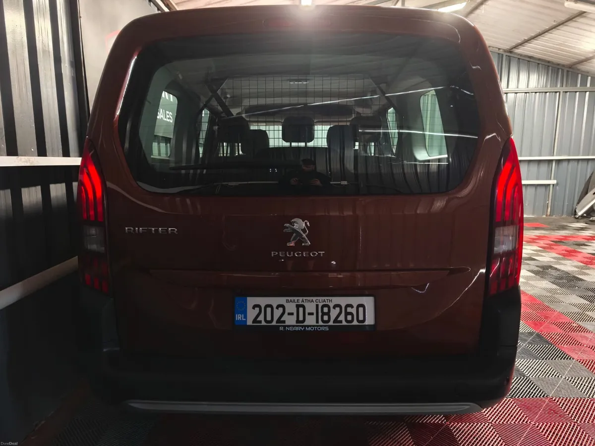 2020 202 Peugeot Rifter 5 Seat Automatic - Image 2