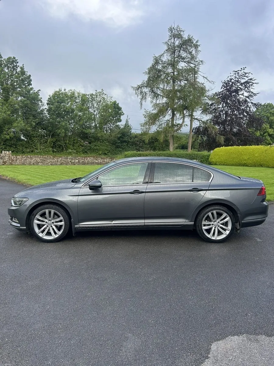 Volkswagen Passat highline - Image 4