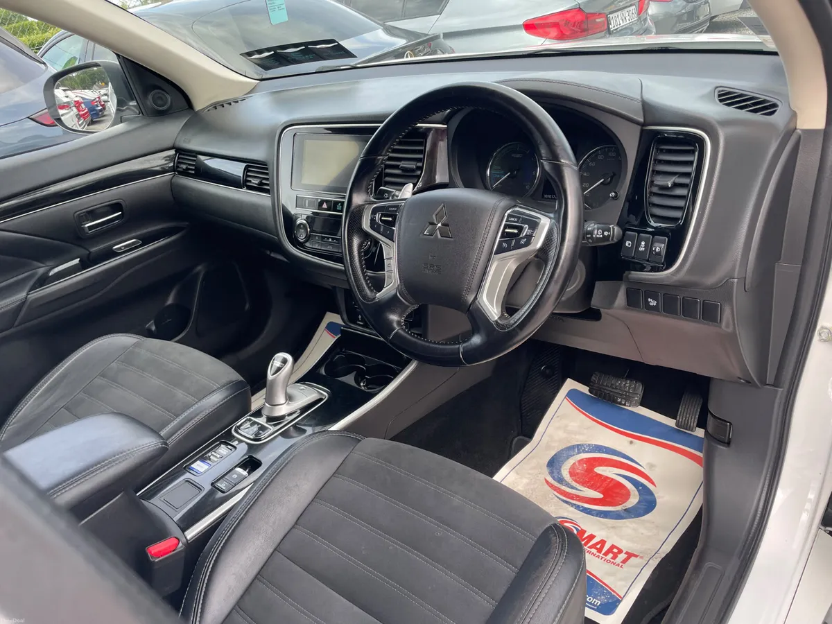 Mitsubishi Outlander - Image 4