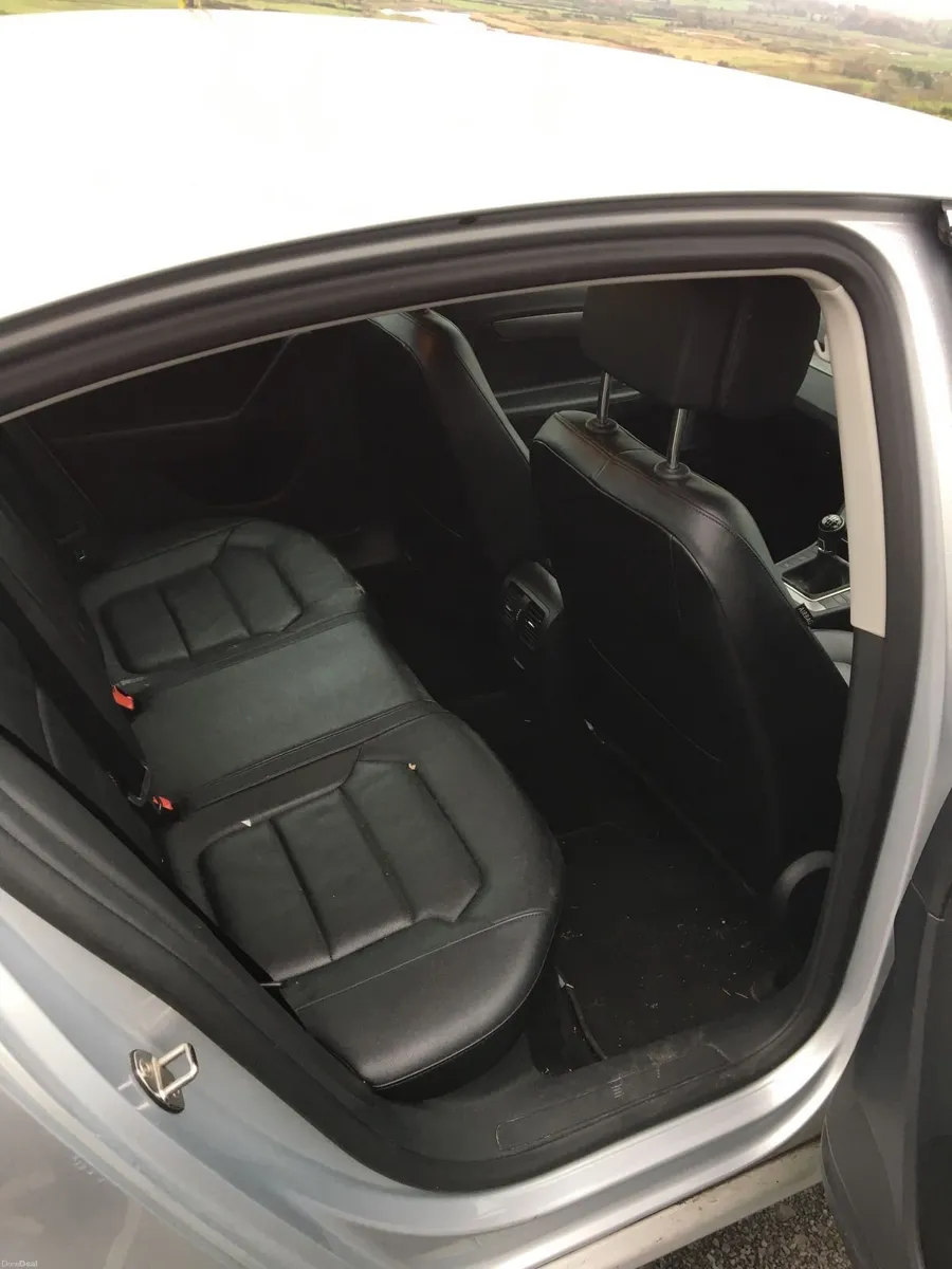 Volkswagen Passat 2014 - Image 1