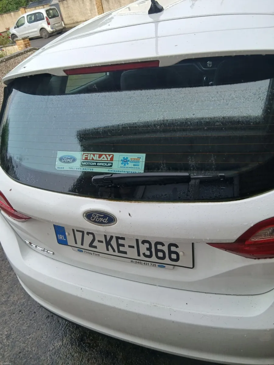 Ford Fiesta 2017 - Image 2