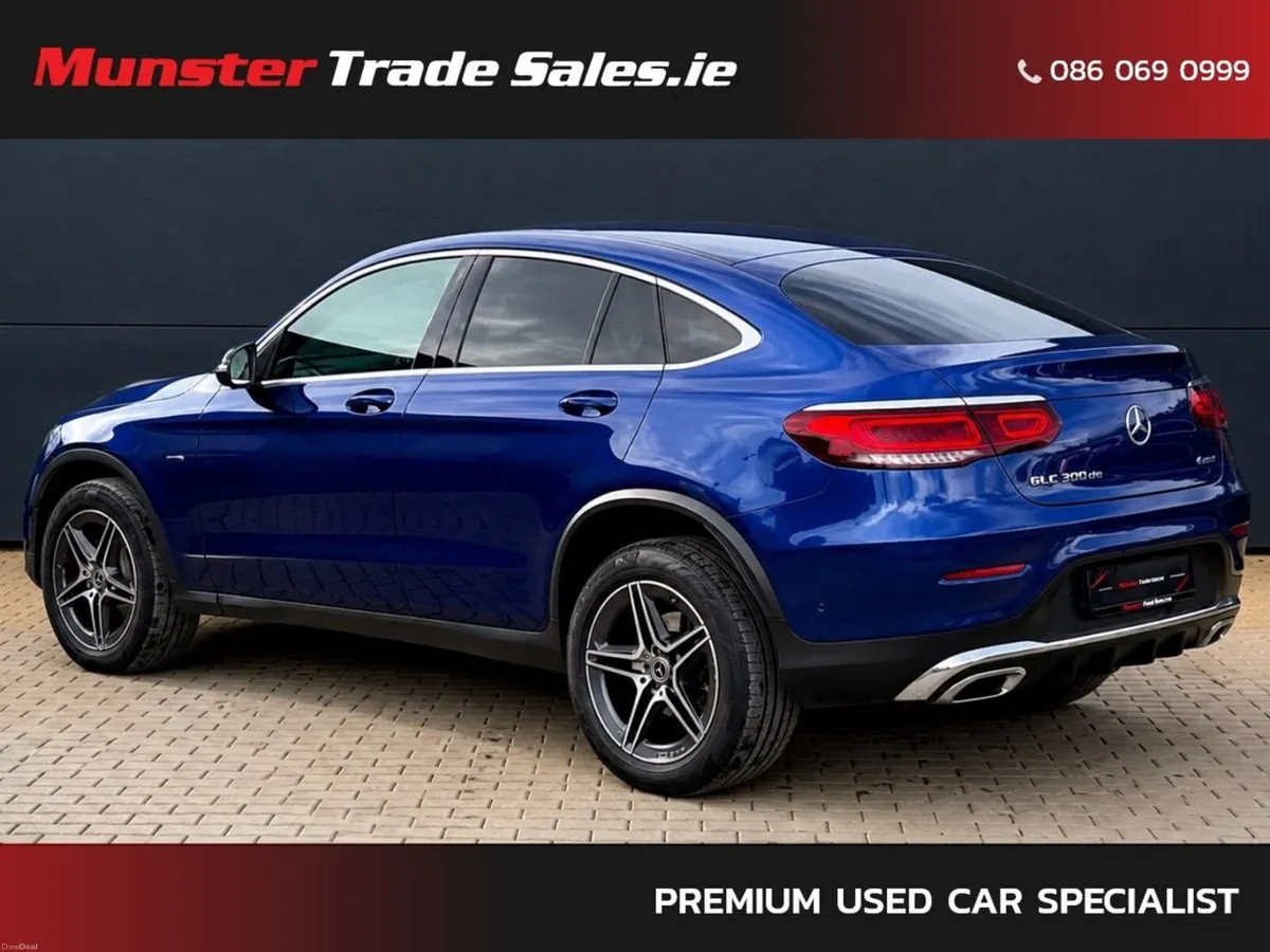 Mercedes-Benz GLC GLC300d  4 MATIC AMG Line Premiu - Image 5