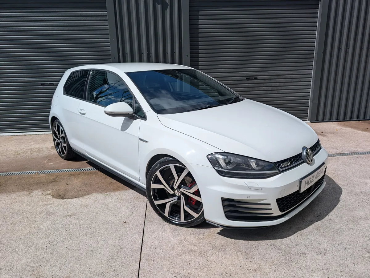 2014 Volkswagen Golf 2.0Tdi GTD - Image 2