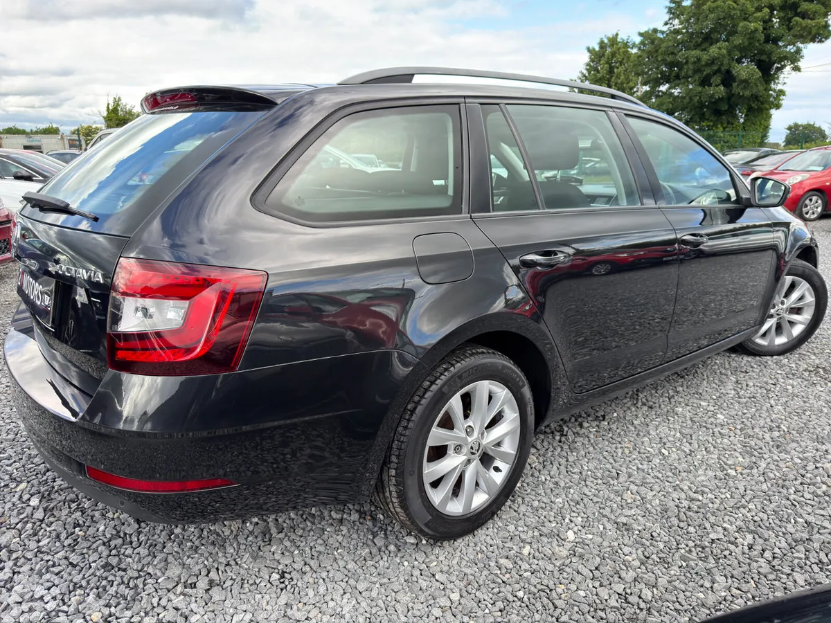 🔵 Skoda Octavia AMBITION 1.0 TSI 115BHP  1 OWNER - Image 6