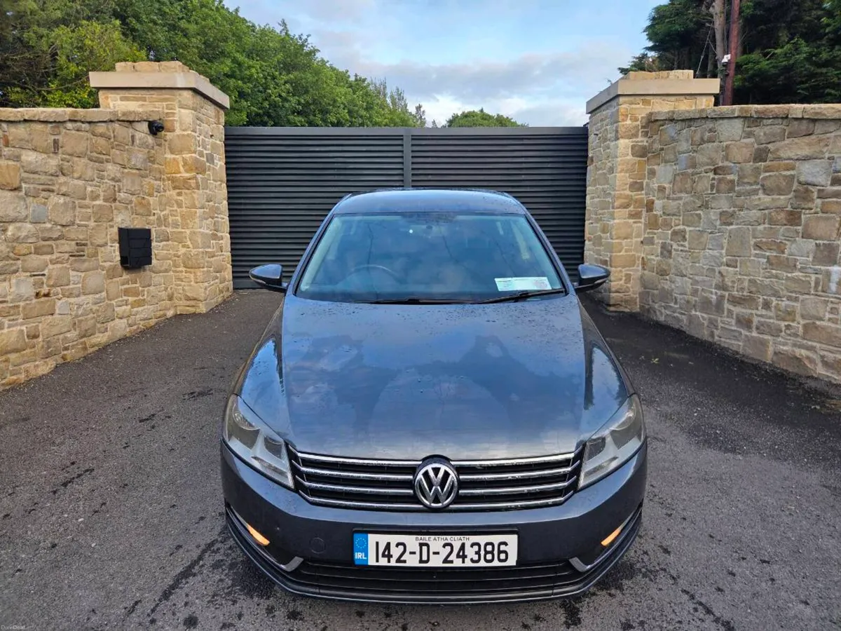 VOLKSWAGEN PASSAT 2.0 DSG - Image 4