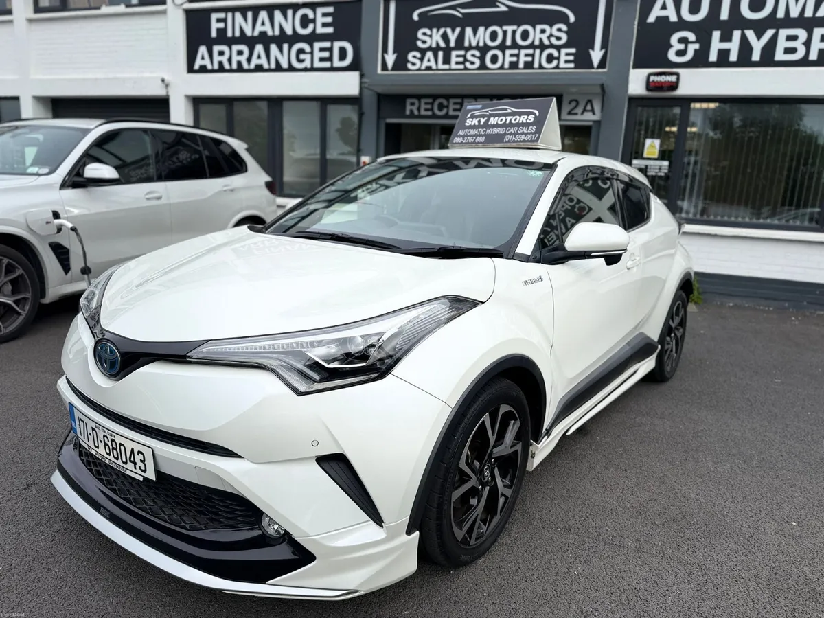 2017 Toyota C-HR 1.8 Hybrid Auto,Top Specs Leather - Image 2