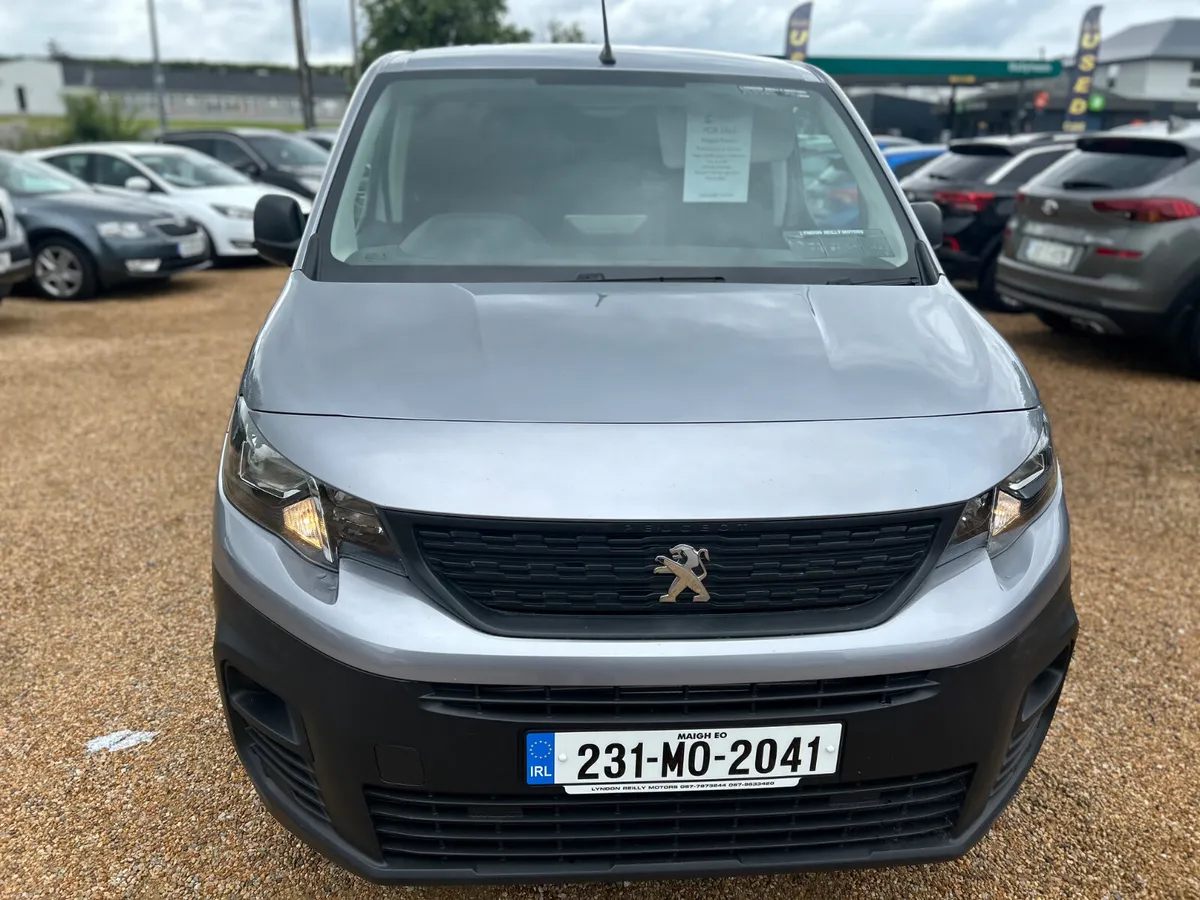 Peugeot Partner professional - Image 2