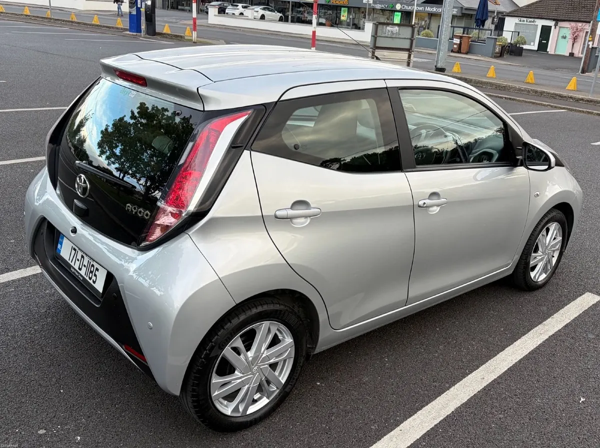 Toyota Aygo 2017 - Image 5