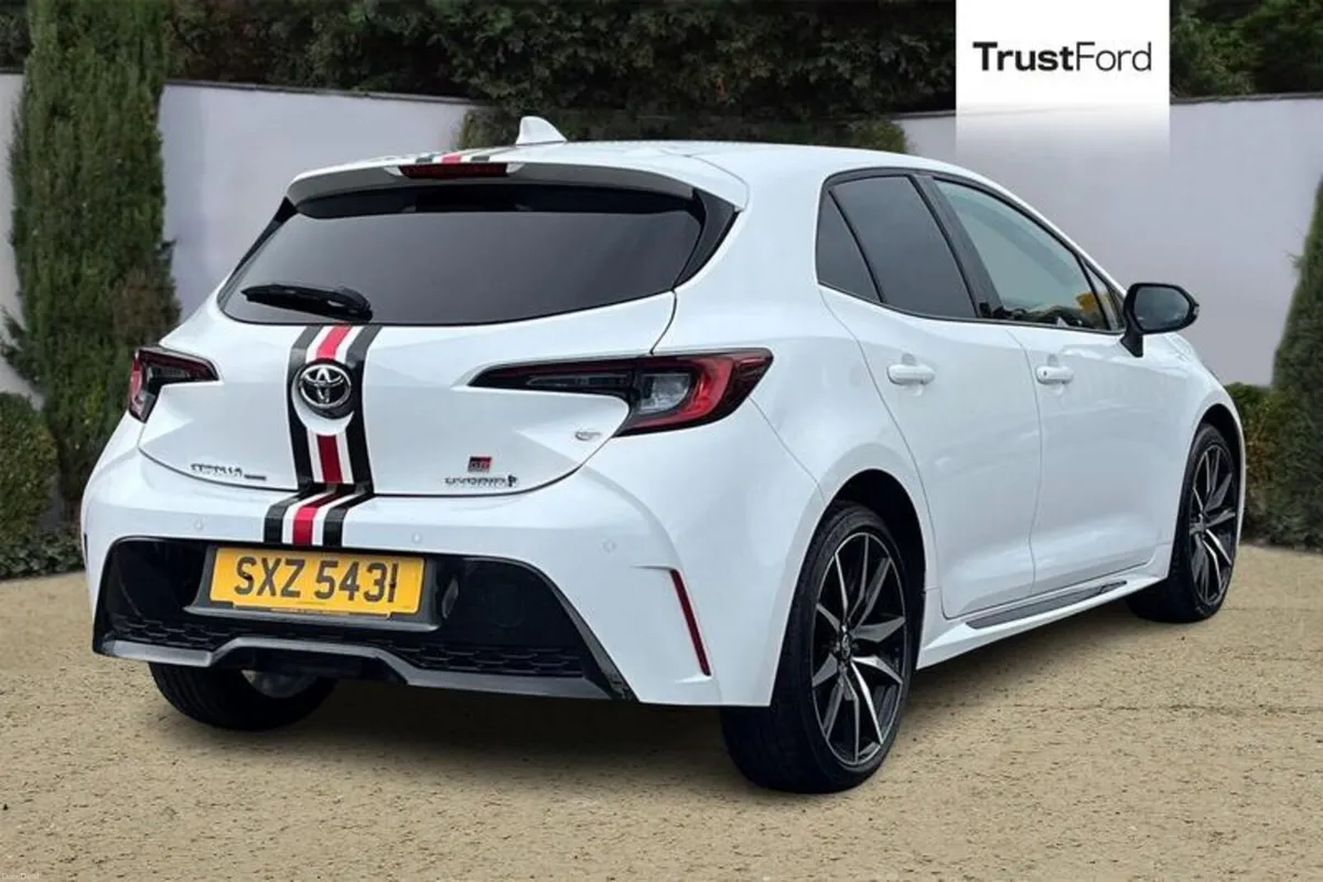 Toyota Corolla GR SPORT - Image 4