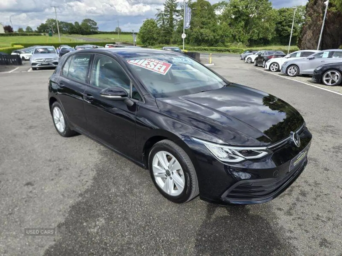 Volkswagen Golf Life - Image 6
