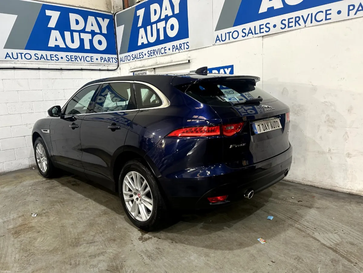 Jaguar F-Pace F-PACE 3.0 D AWD PORTFOLIO 5DR AUTO - Image 5