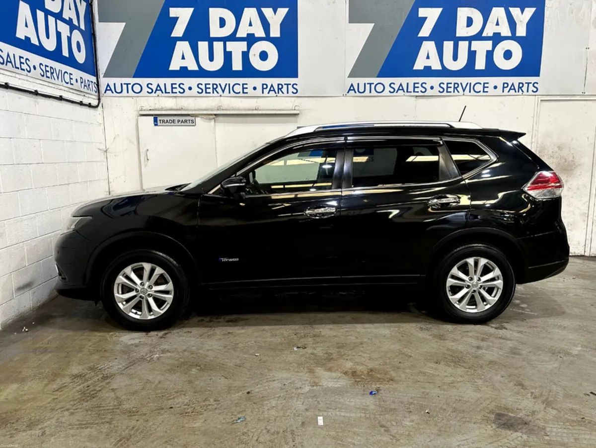Nissan X-Trail HYBRID 5DR AUTO - Image 4