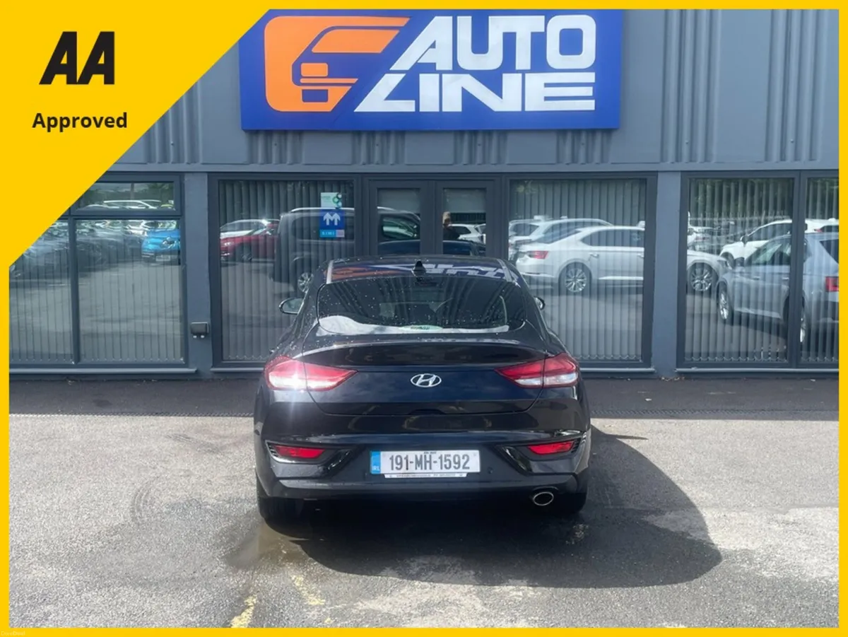 Hyundai i30 I 30 FASTBACK 5DR - Image 4