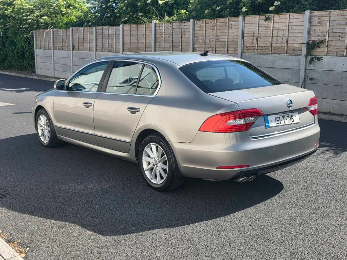 2015 SKODA SUPERB AMBITION 2.0 TDI 140HP DSG AUTO - Image 4