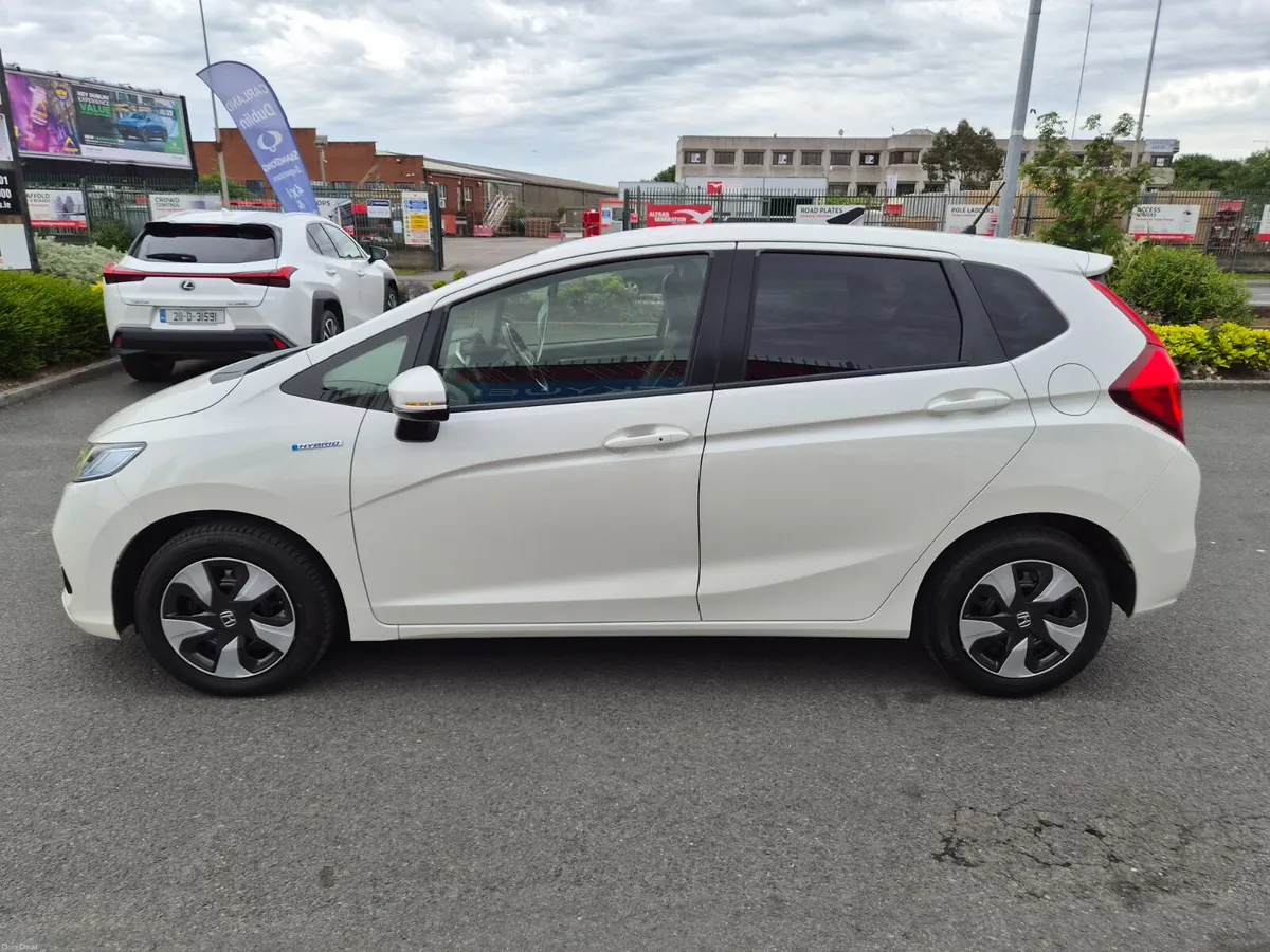 (2yr warranty) 1.5 Hybrid Automatic - Image 6