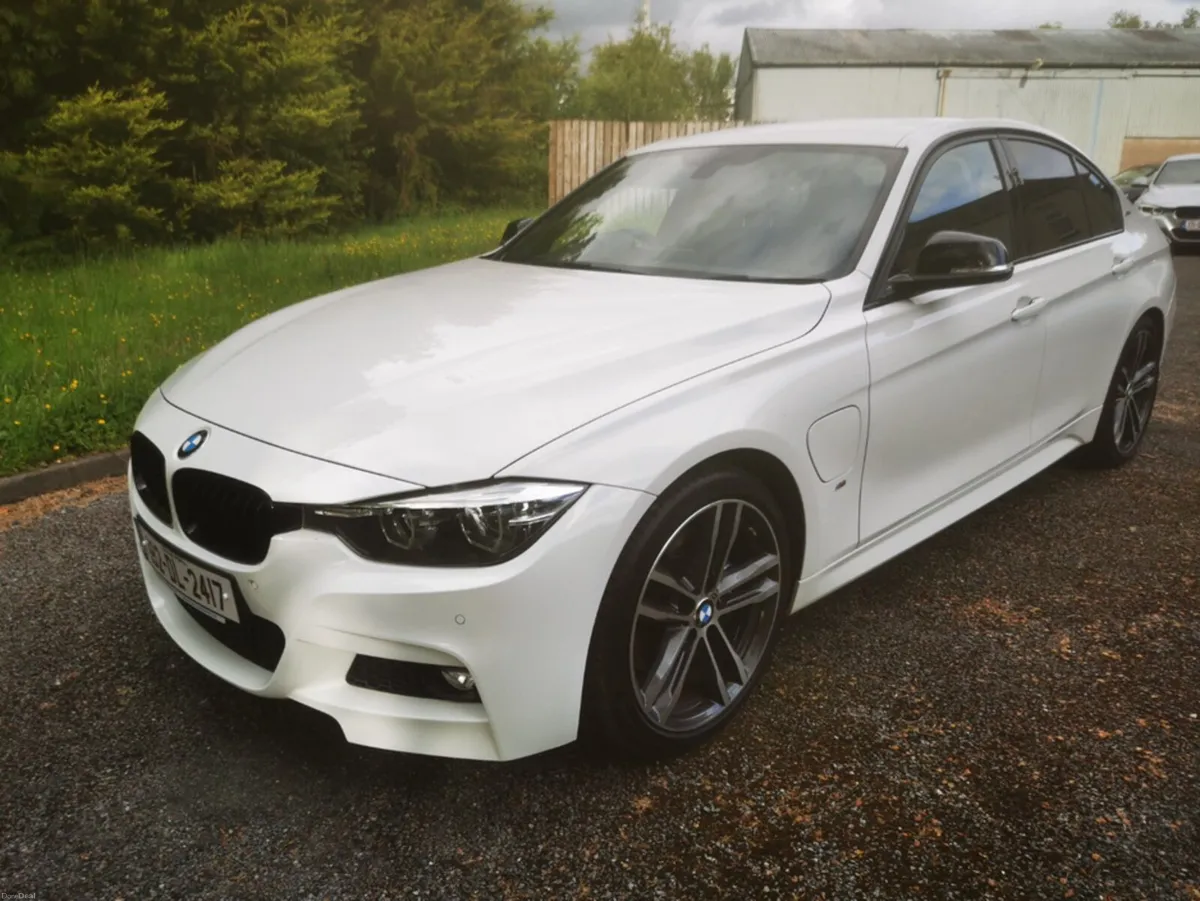 BMW 3-Series M SPORT SHADOW EDITION - Image 2