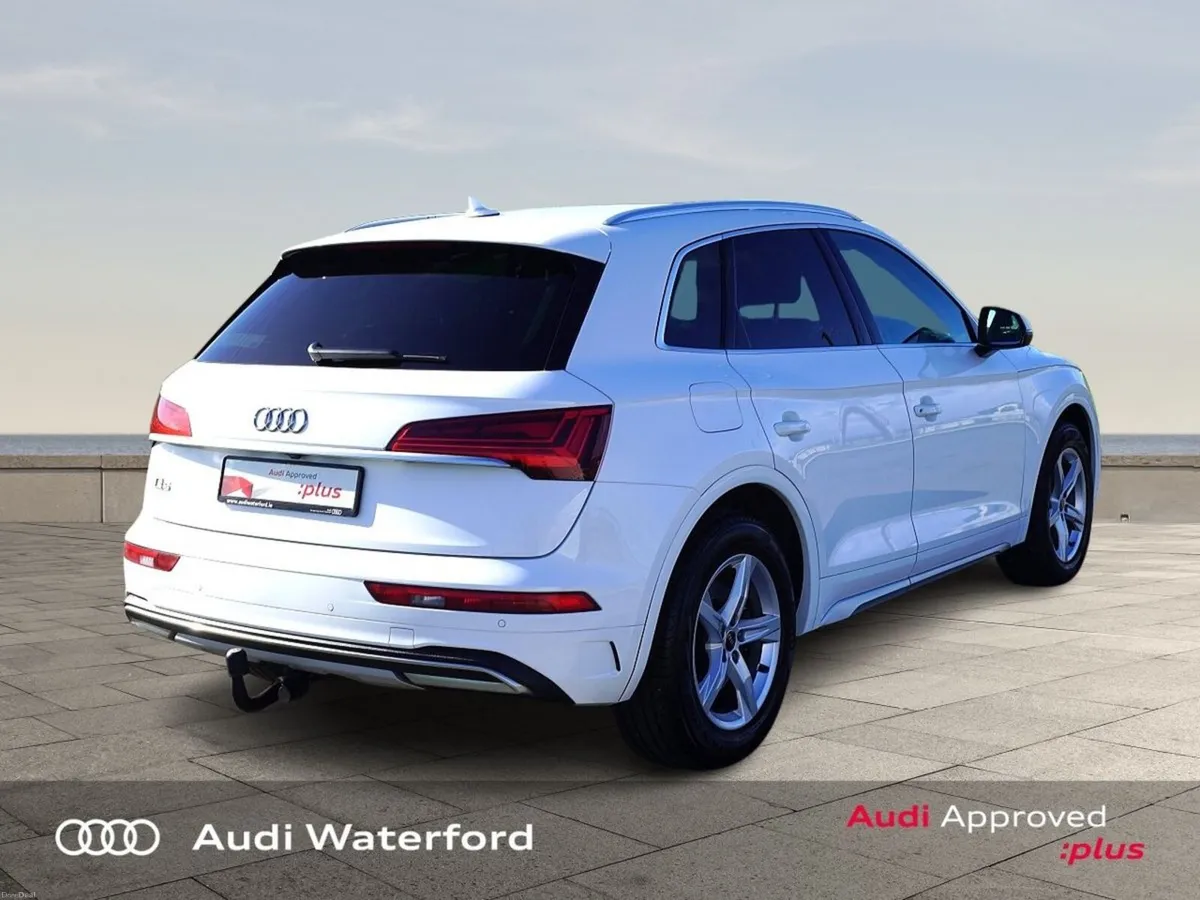 Audi Q5 35 TDI 163HP S tronic SE from €570 per mon - Image 5