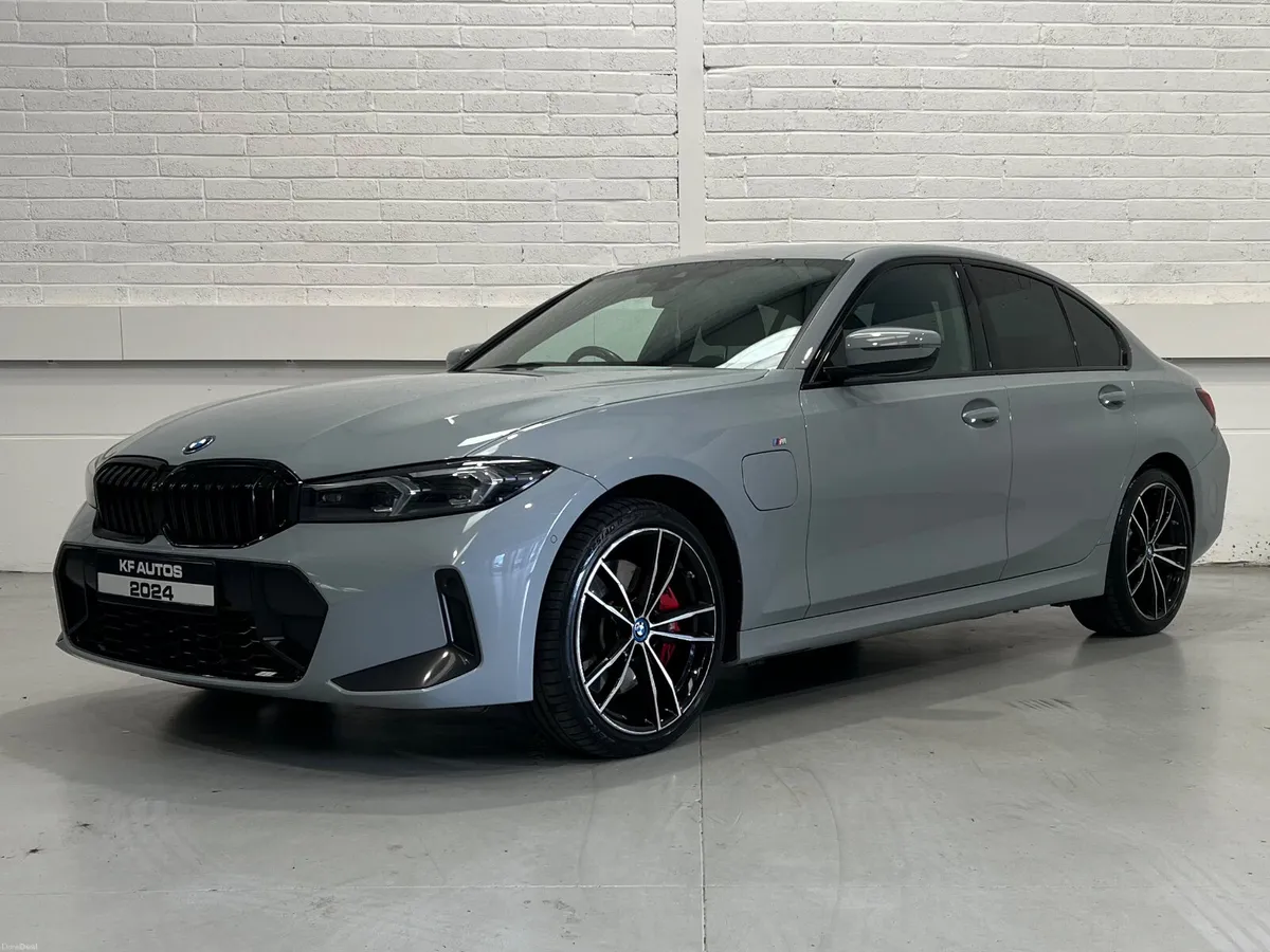 BMW 3 Series 330e M Sport Pro Pack Edition Auto - Image 1