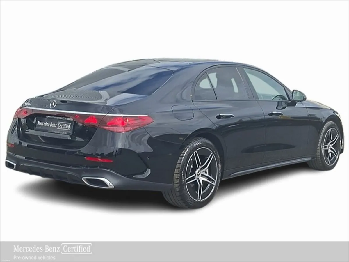 Mercedes-Benz E-Class E300de AMG Line Plus - Image 4