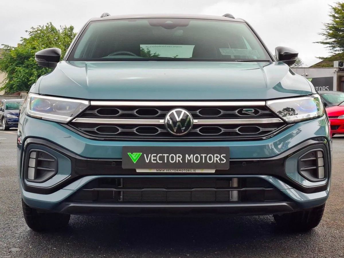 Volkswagen T-Roc R-LINE TDI BLACK STYLING AUTO 12 - Image 3