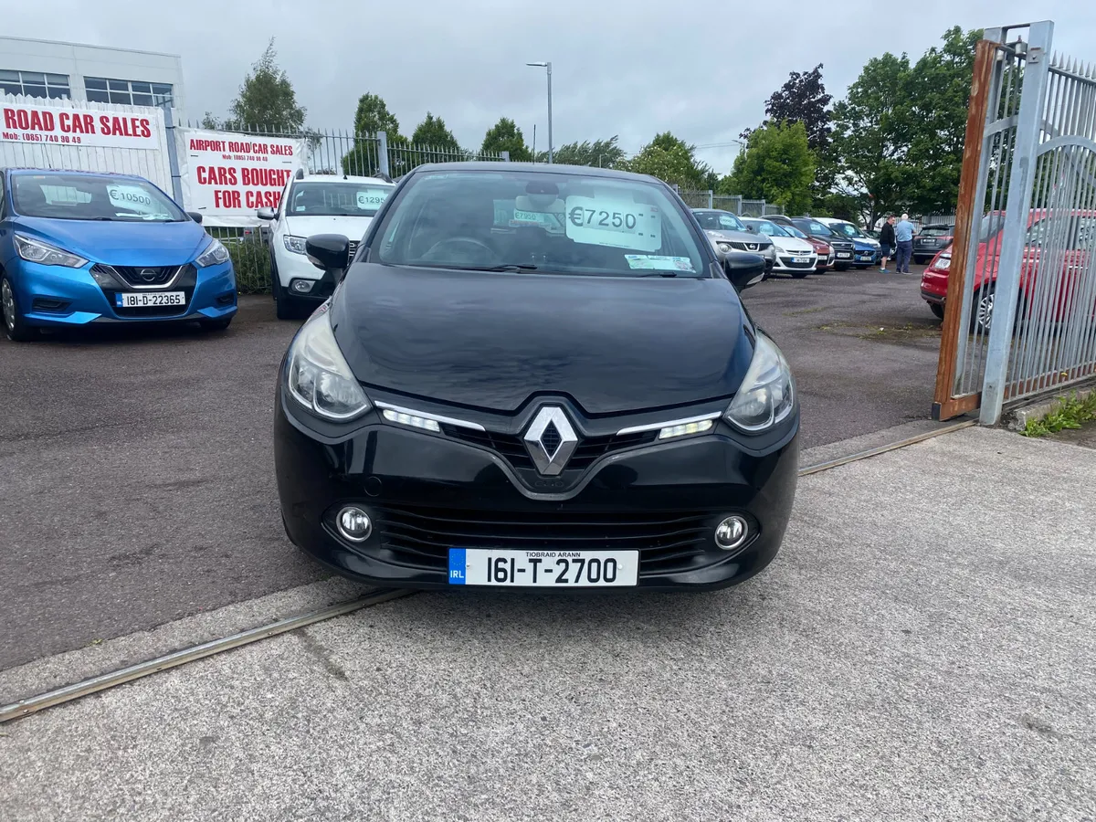 Renault Clio 2016 GREAT STARTER CAR. - Image 2