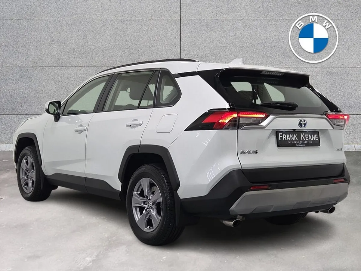 Toyota RAV4 2.5 Hybrid Luna 2WD - Image 3