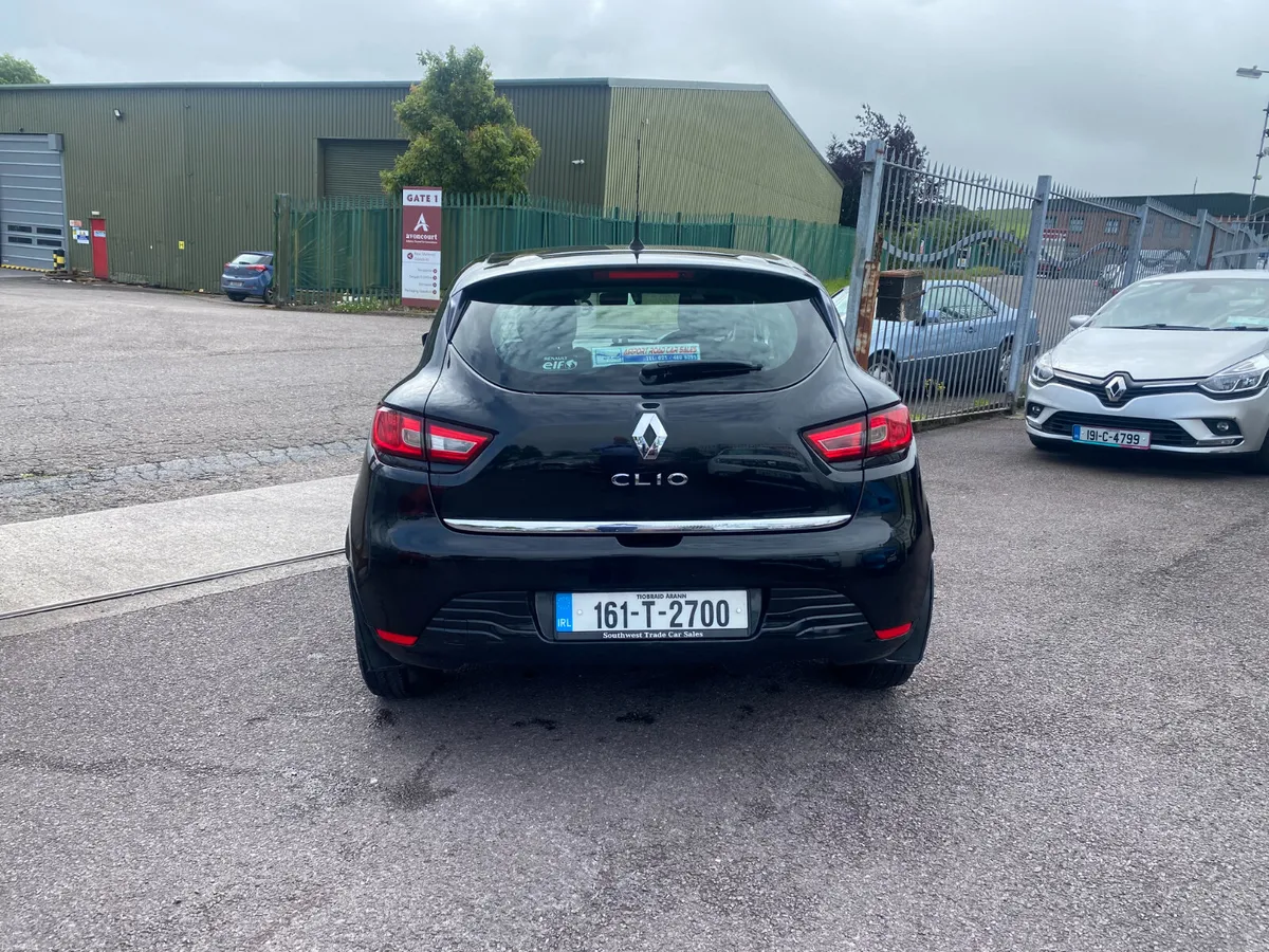 Renault Clio 2016 GREAT STARTER CAR. - Image 5