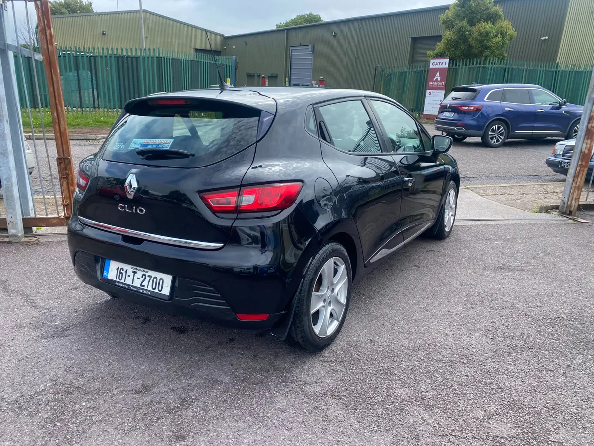Renault Clio 2016 GREAT STARTER CAR. - Image 6