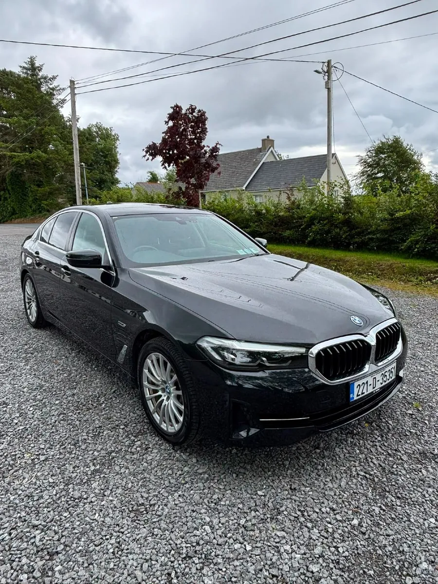 2022 BMW 5-Series 530e *Full BMW Service History* - Image 4