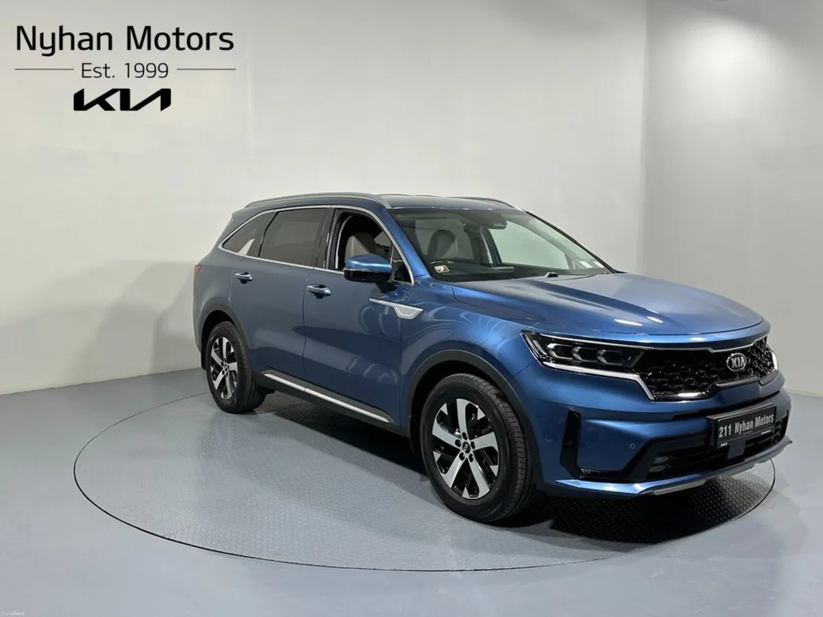 Kia Sorento K3 2.2 Diesel Automatic 7 Seater 211 - Image 1