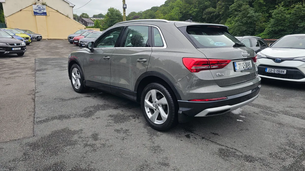 Audi Q3 2021 35 TDI 150HP S Tronic SE - Image 5