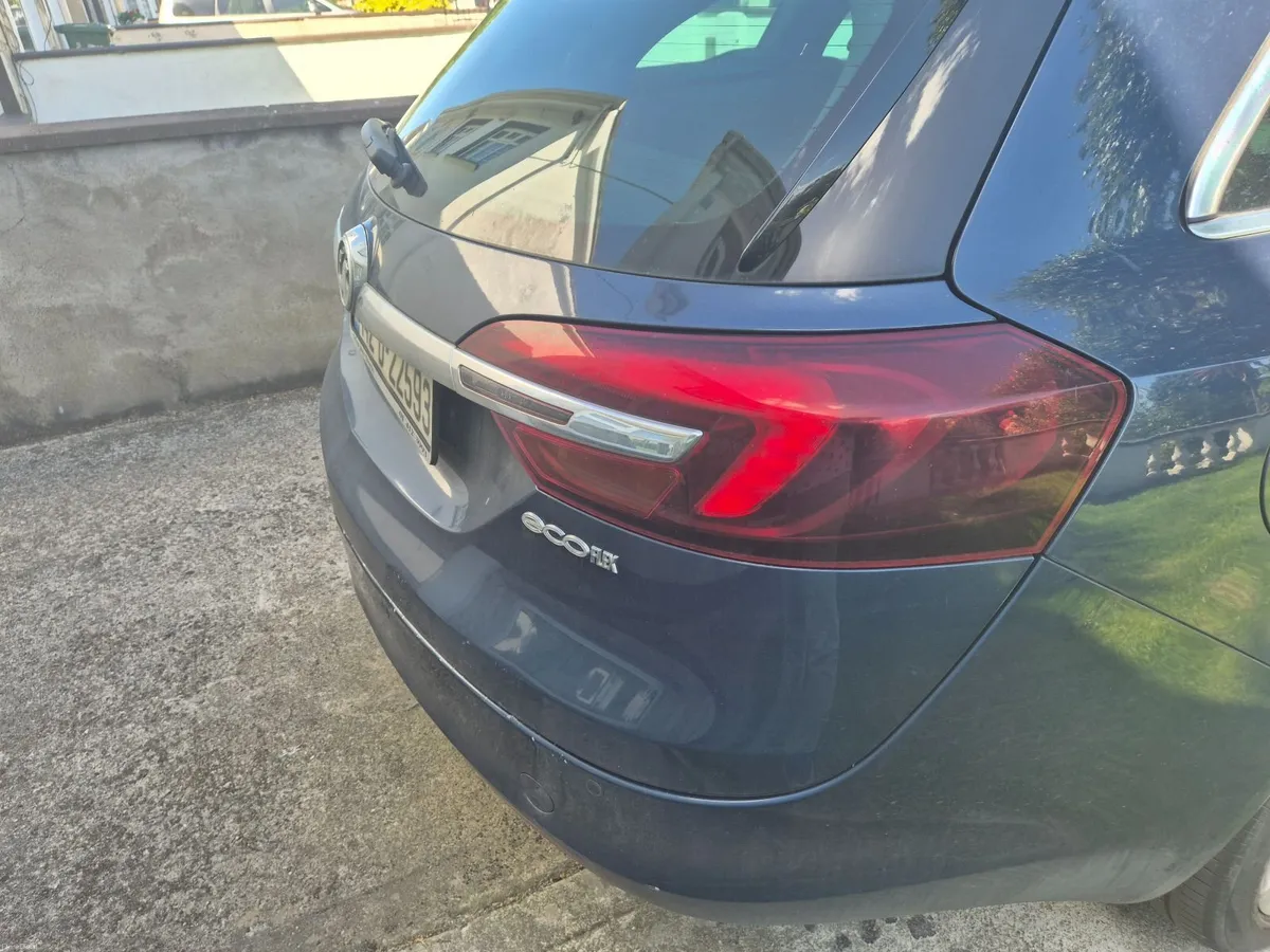 Vauxhall Insignia 2014 - Image 2