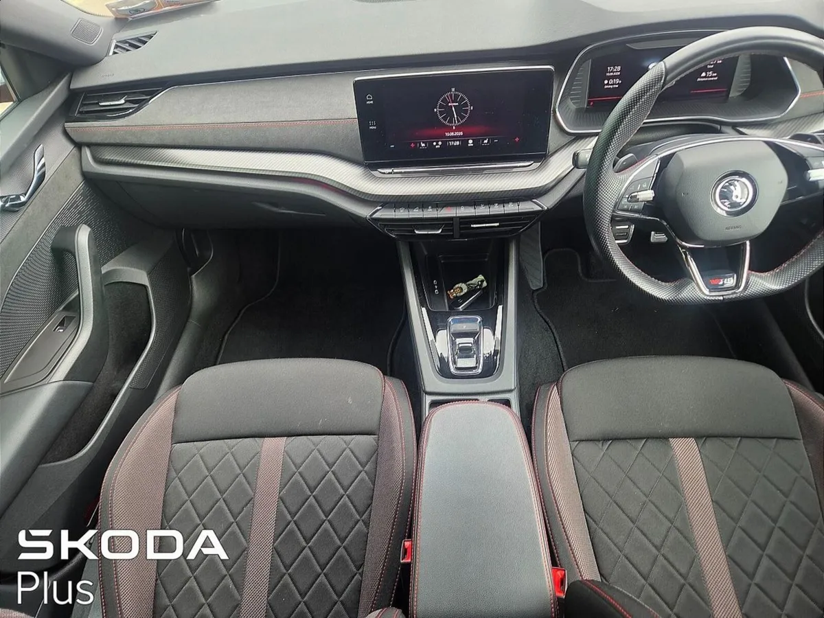 Skoda Octavia OCTAVIA C RS 2.0TDI 200HP DSG - Image 2