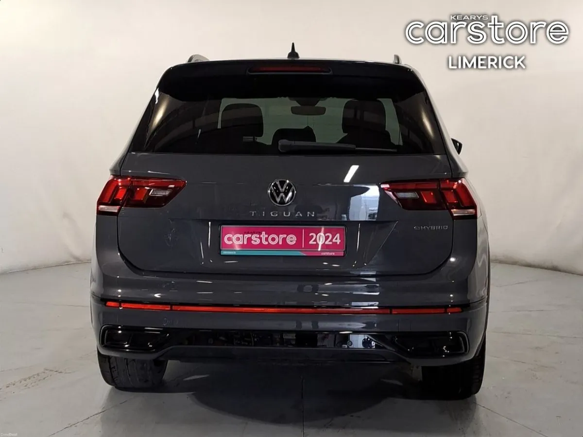 Volkswagen Tiguan Tiguan R-Line Black Edition e-Hy - Image 4