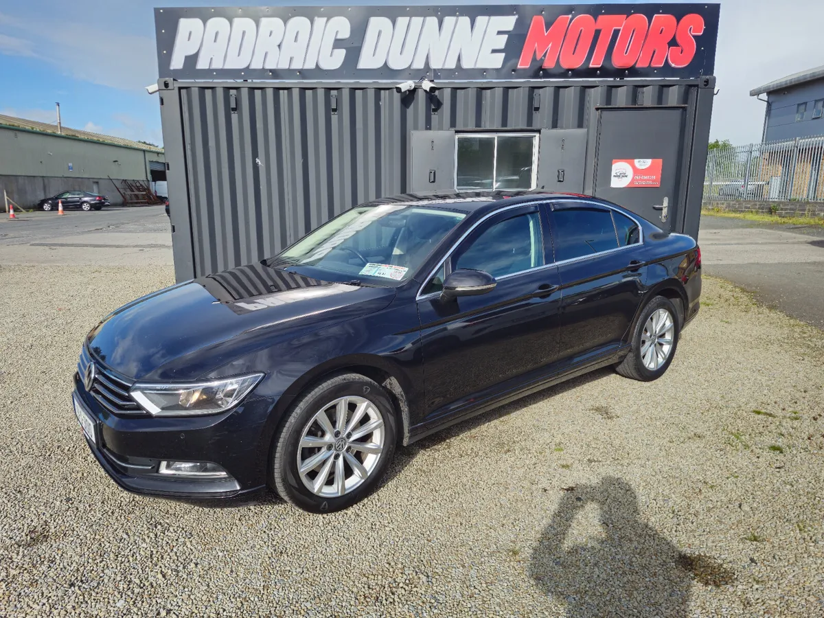191 Volkswagen Passat DSG 2.0TDi - Image 1