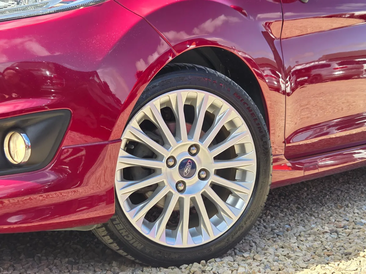 FORD FIESTA ST-LINE AUTO - Image 2