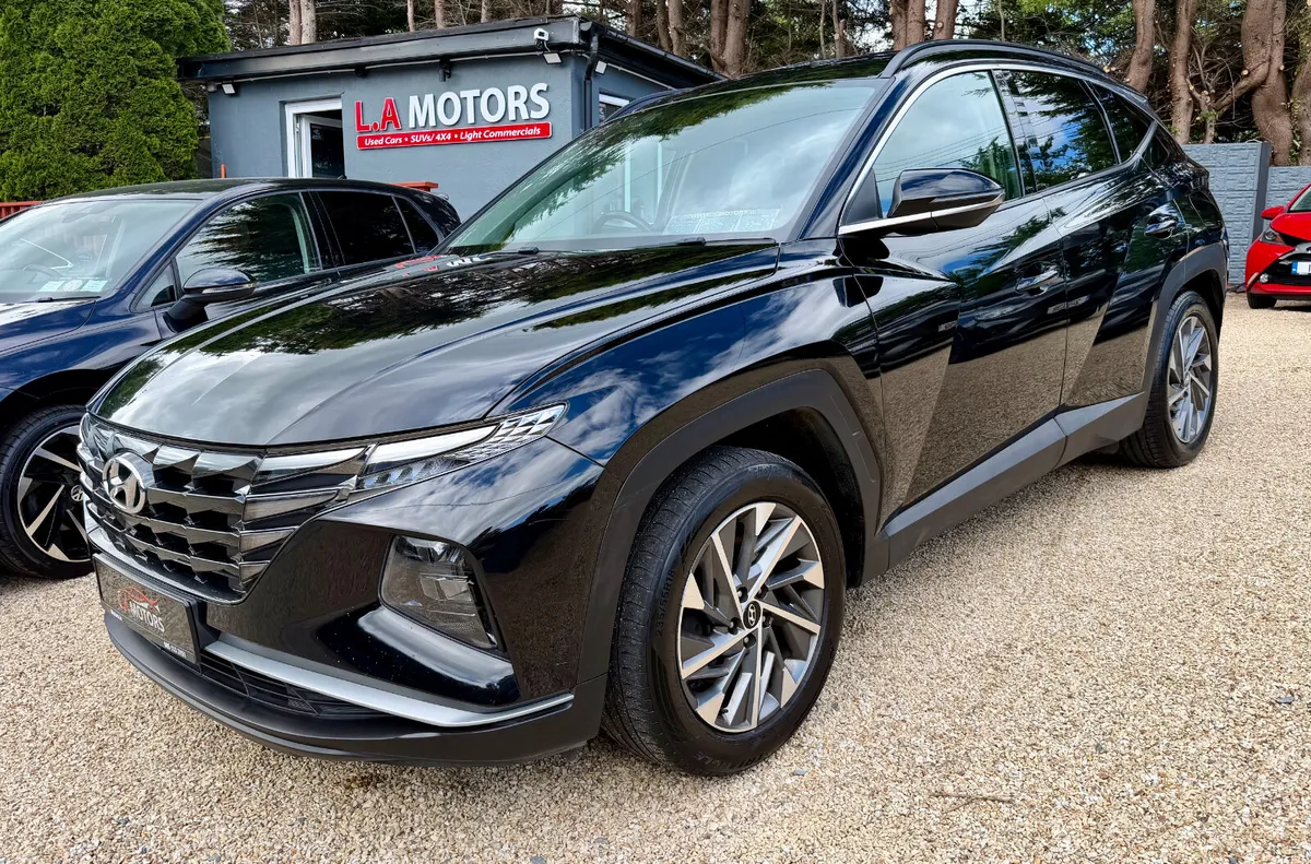 2022 Hyundai Tucson Executive Plus - Image 1