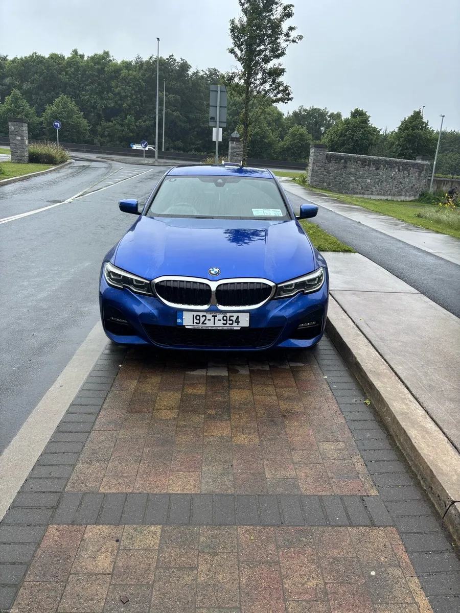 BMW 330e M sport 2019 - Image 2